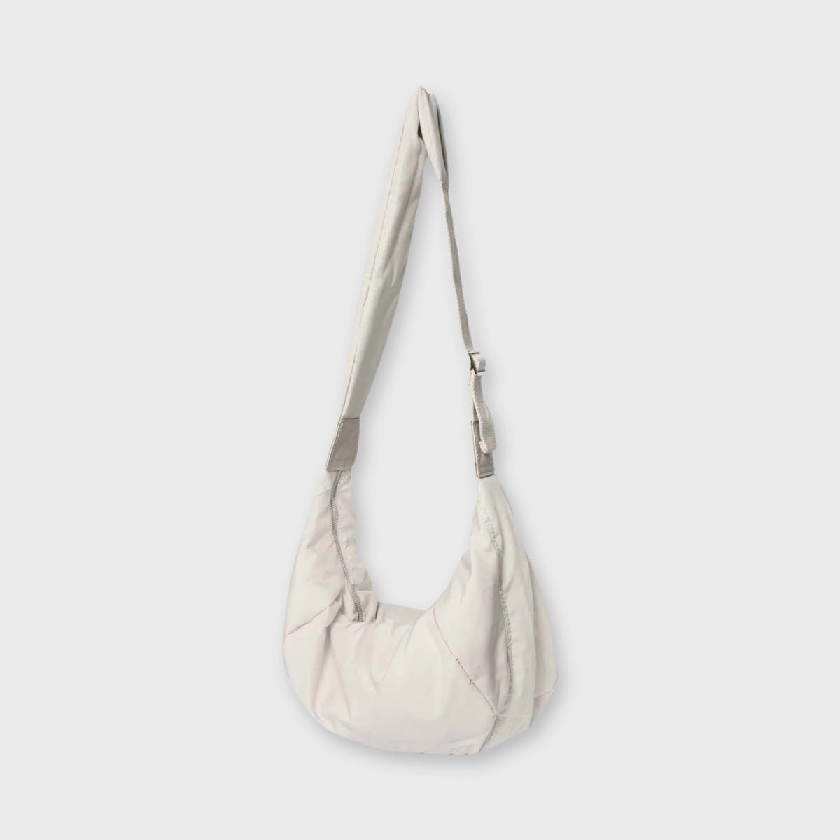 Creme Baggy nylon crossbody set forfra