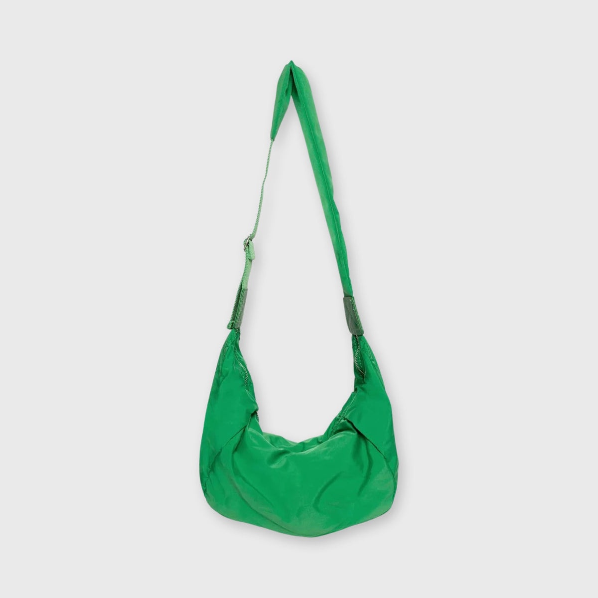 Grøn Baggy nylon crossbody set fra siden