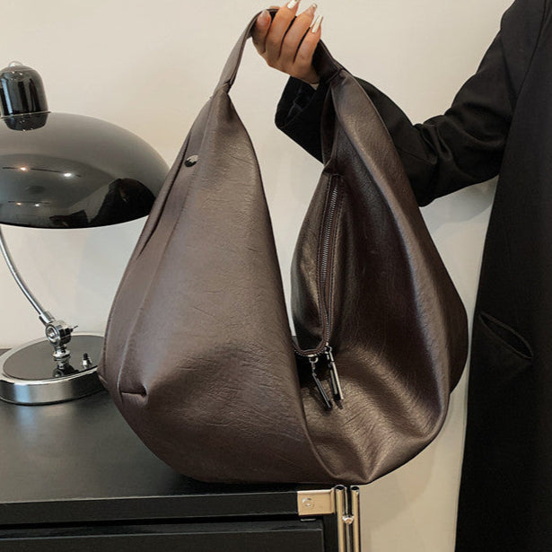 Mørkebrun Baggy oversize skuldertaske detaljebillede
