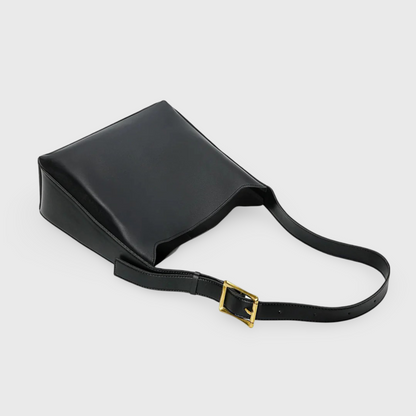 Sort Classy Workday skuldertaske set skråt forfra