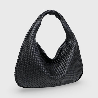 Sort Oversize vævet skuldertaske set forfra